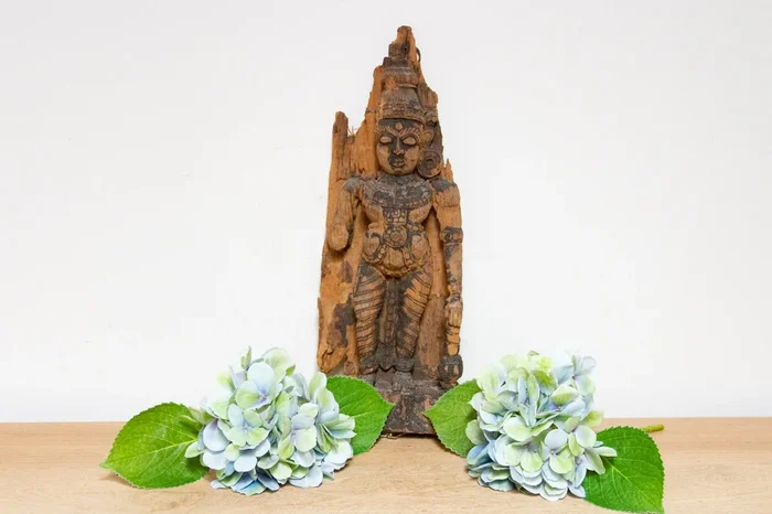 18th Century Carved Indian Statue (Trade)