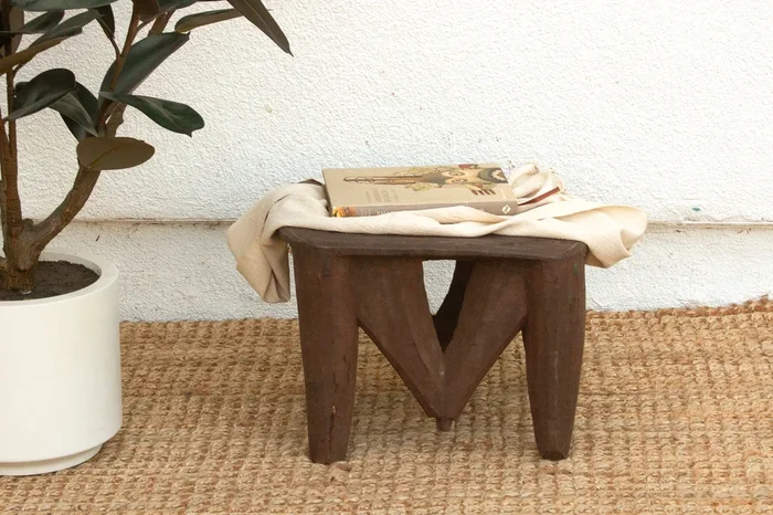 “M” Shaped Legs Rustic Nupe Table