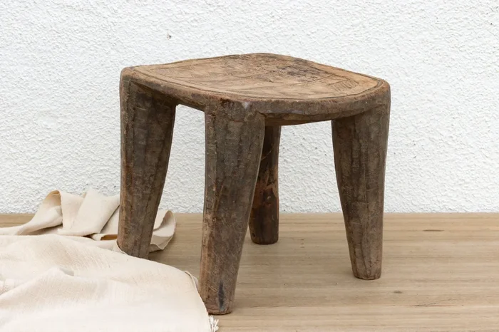 Abali Nupe Stool with Two Tone Finish
