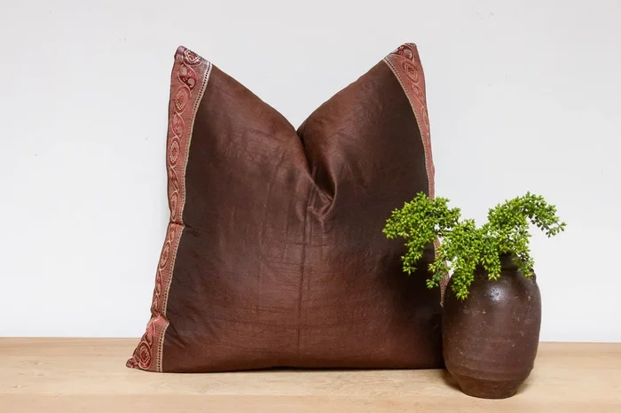 Acajou Festive Silk Euro Pillow Cover