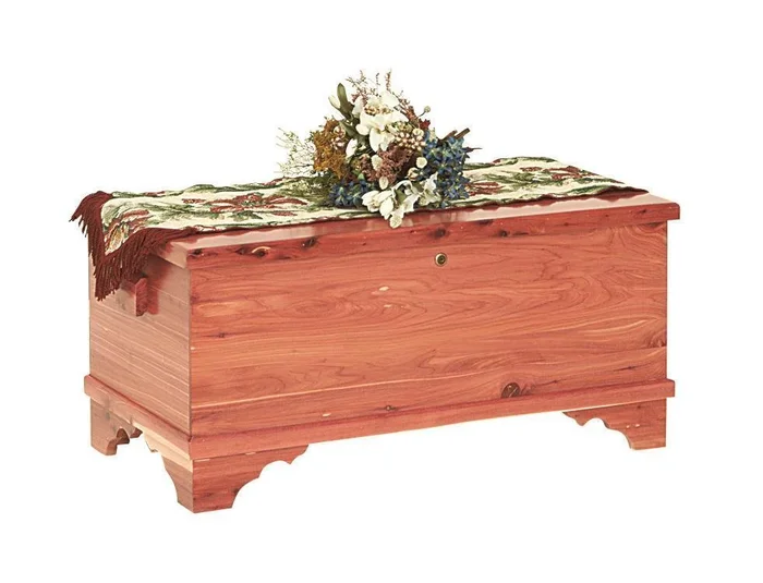 Amish Barossa Small Flat Top Cedar Hope Chest