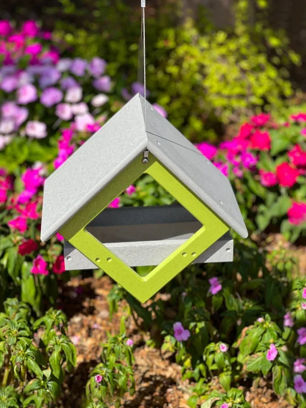 Amish Made Poly Modern Bird Feeder – DutchCrafters Exclusive