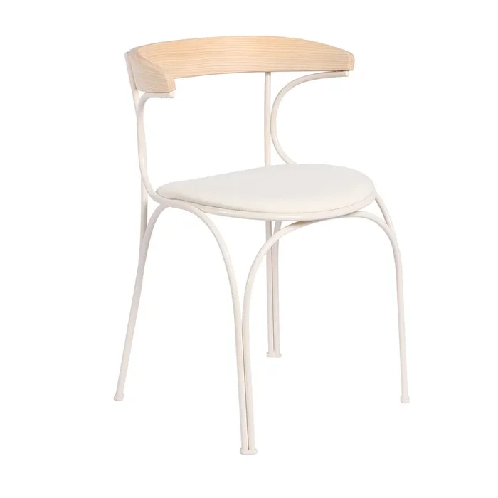Ample White Chair by Nichetto Studio
