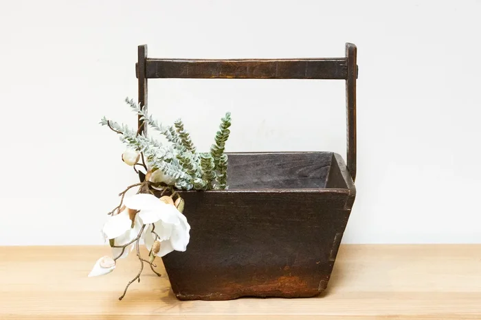 Antique Chinese Vegetable Wooden Basket (Trade)