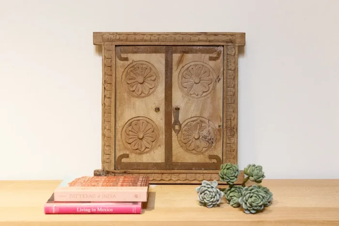 Antique Floral Carved Bleached Window Mirror-Barmer