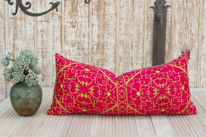 Antique Hasina Sindh Silk Pillow (Trade)