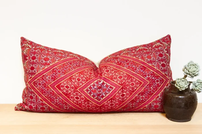 Antique Kasuti Sindh Silk Pillow (Trade)