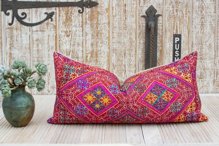 Antique Salma Sindh Silk Pillow