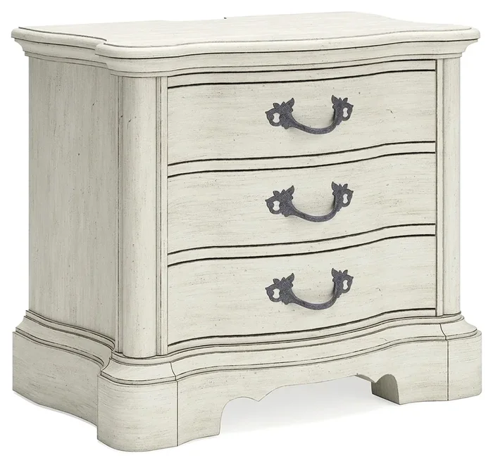 Arlendyne 3-Drawer Nightstand