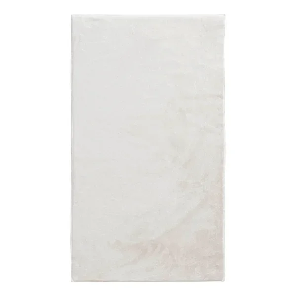 Bliss White Faux Rabbit Fur Washable Accent Rug, 2×4