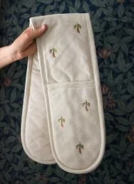 Botanical Print Double Oven Mitt