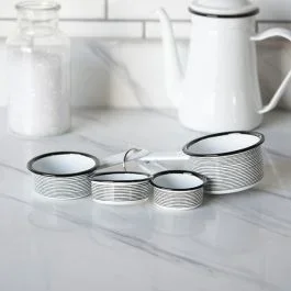 Classic Metal Enamelware Measuring Cup Set