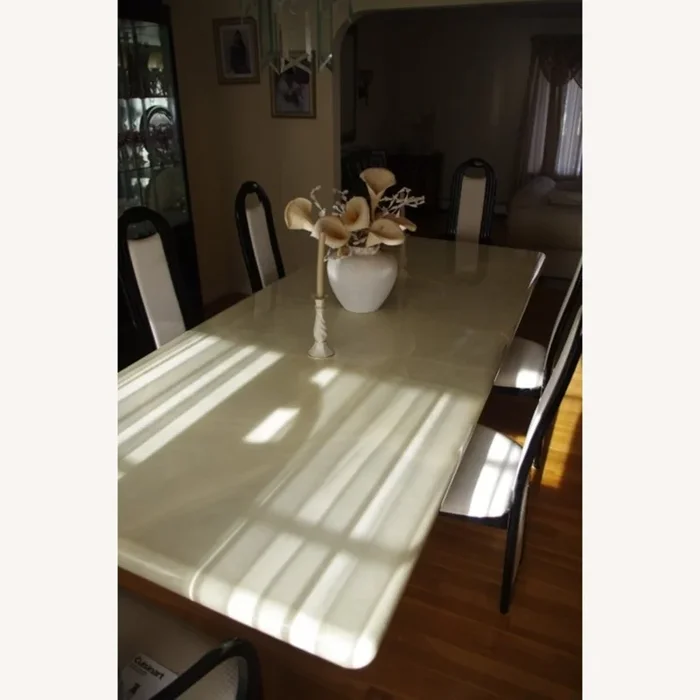 Contemporary Dining Set
