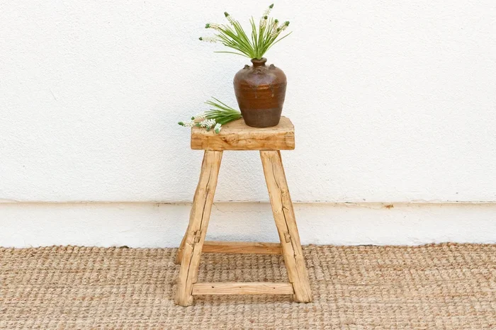 Country Style Vineyard Wood Stool (Trade)