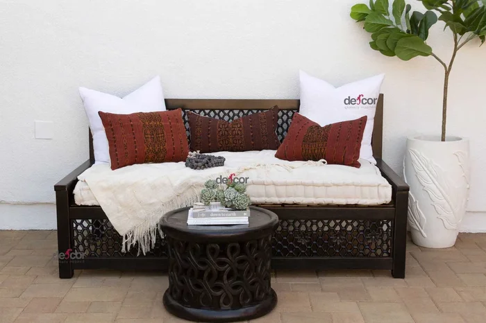 Floral Carved Jali Sofa