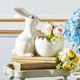Hatched Bunny Container 9 Inch