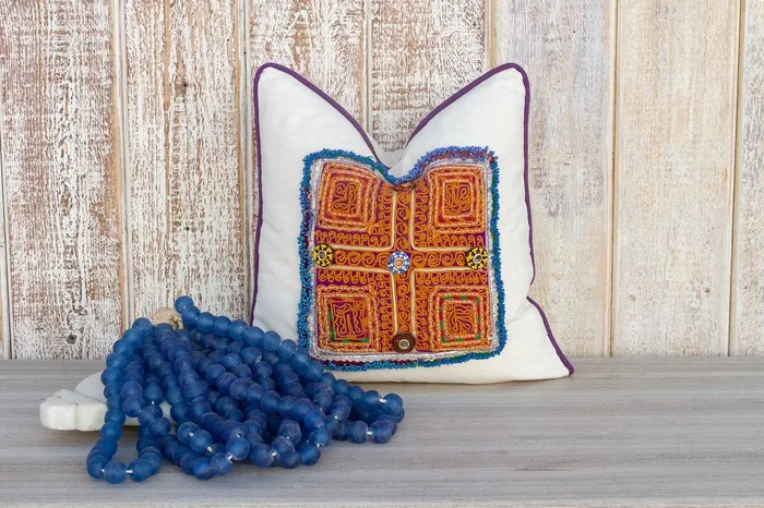 Kalindee Vintage Boho Throw Pillow Cover