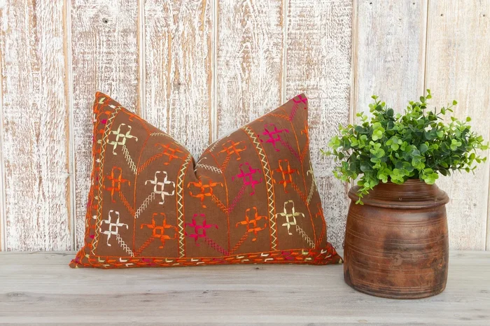 Kara Antique Indian Folk Lumbar Pillow Cover