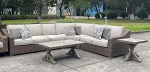 Laguna Heights Outdoor Armless Chair With Cushion