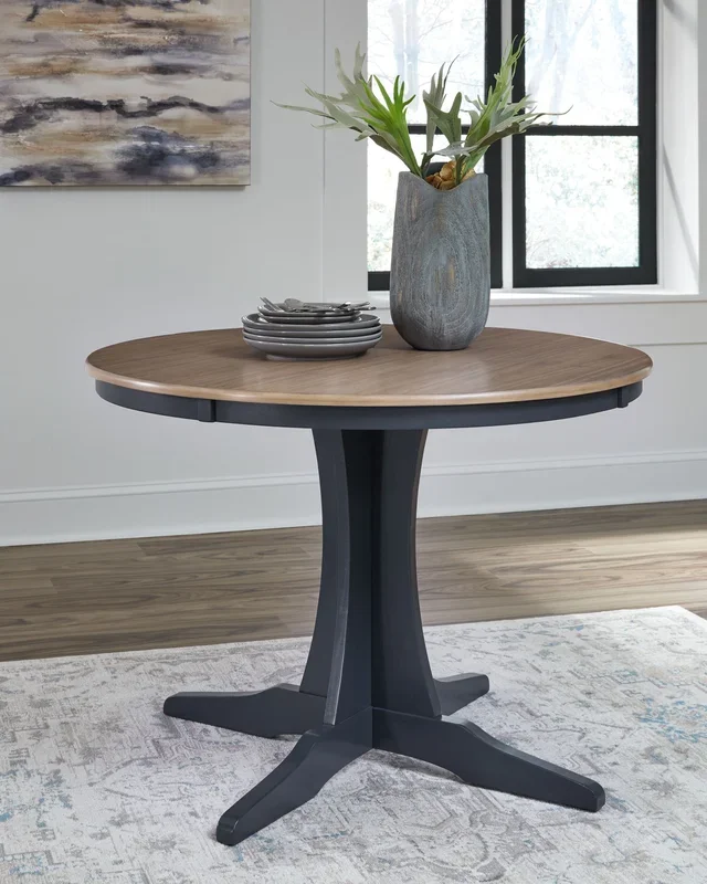 Landocken Round Dining Table