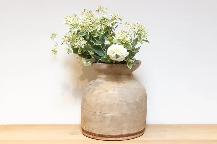 Large Sun-Bleached Wood Kitchen Pot (Trade)