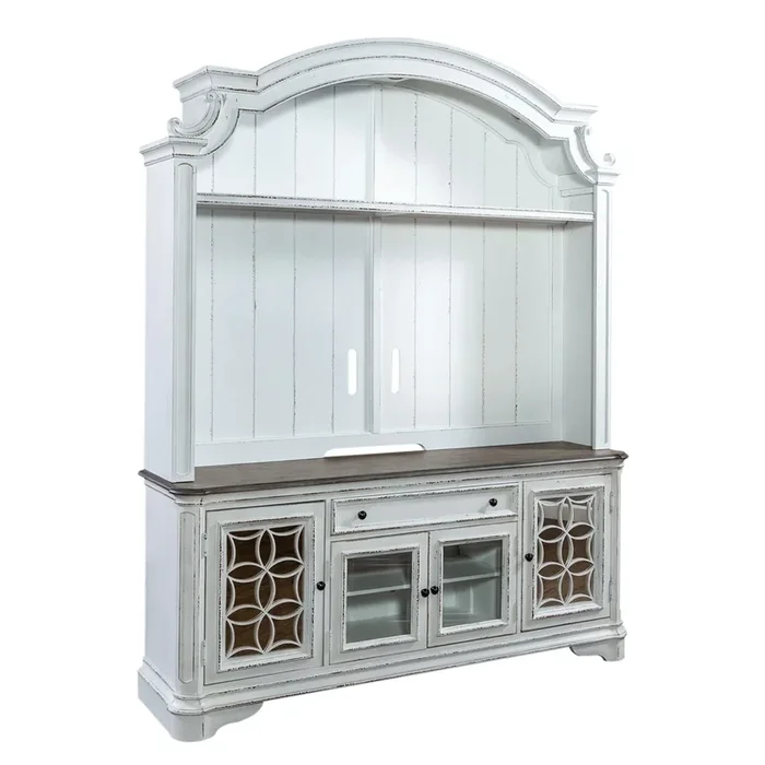 Magnolia Manor Entertainment Center