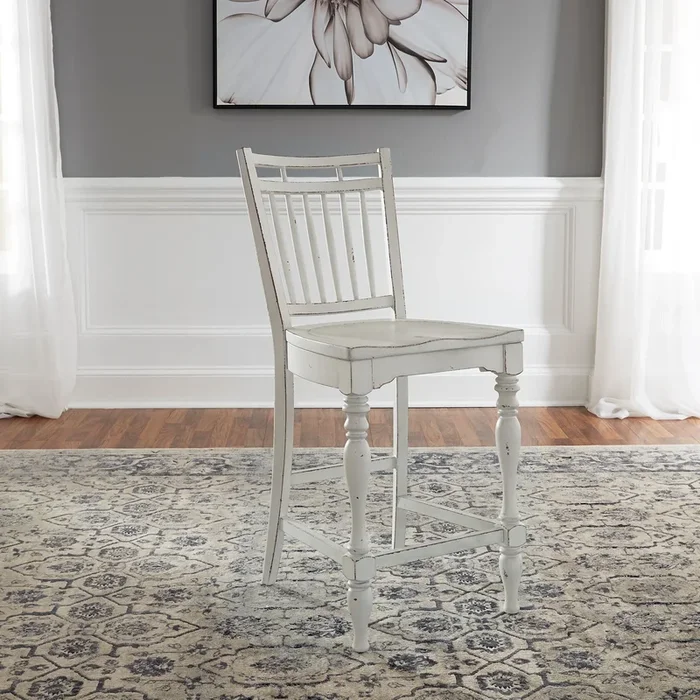 Magnolia Manor Spindle Back Counter Chair