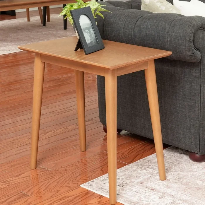 Mid-Century Modern Side Table – 24″