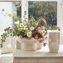 Modern Charms Sculptural Ceramic Vase Collection