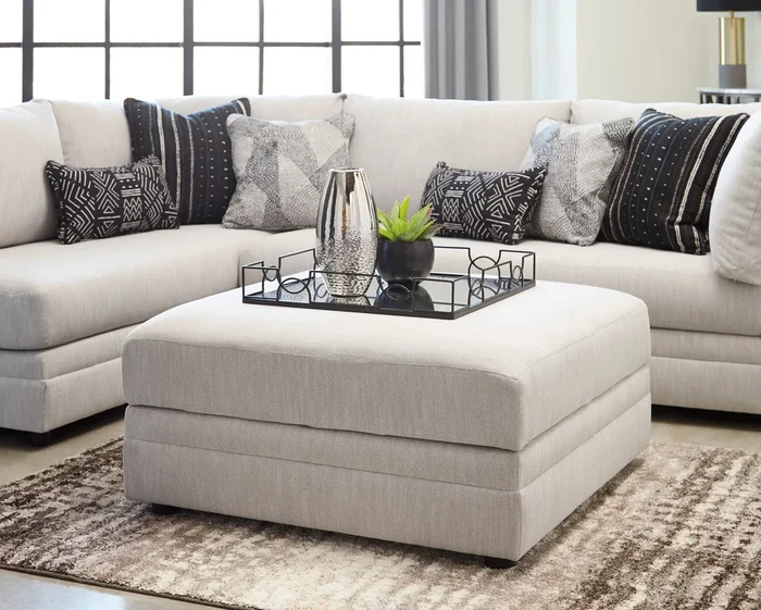 Neira Ottoman With Storage