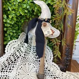 Primitive Halloween Witch Hat Spindle