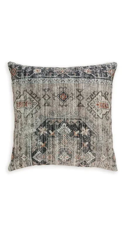 Roseridge Throw Pillow (Set of 4)