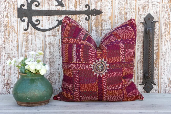 Tanvi Sindh Sami Square Pillow