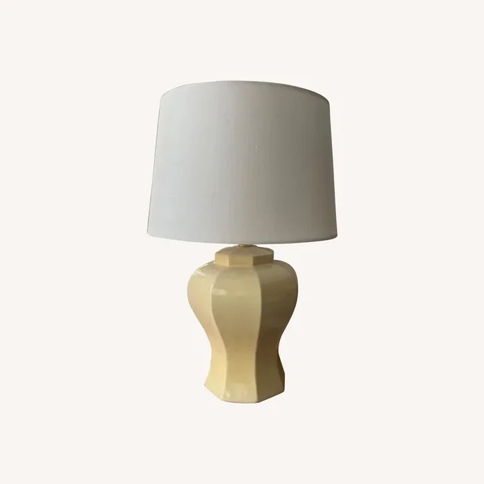 Vintage Cream Ceramic Lamp