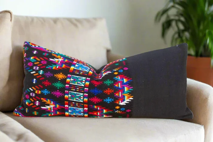 Vintage Mayan Brocade Eztli Pillow (Trade)