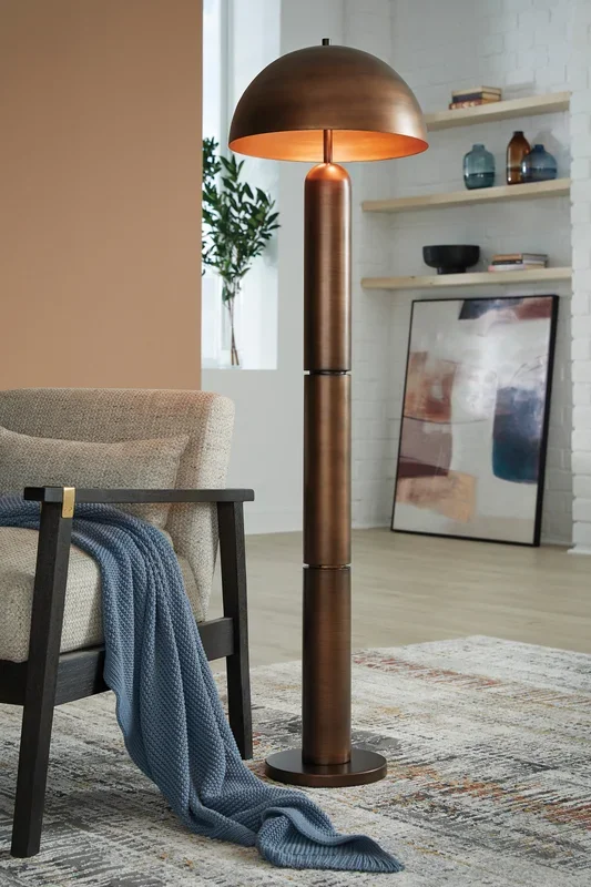 Wendfield Floor Lamp