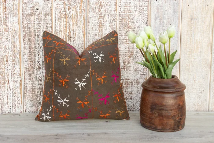 Yashi Antique Indian Folk Pillow Cover